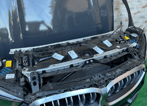 Maska błotniki zderzak pas chłodnice lampy laser bmw 8 G15 G16 alpina X09 5