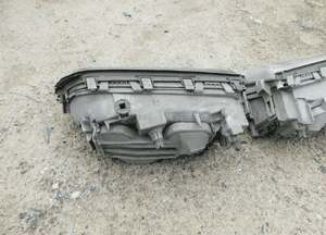 mercedes C  lampa prawa WYSYŁKA 3
