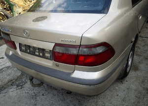 Mazda 626 GF 97-02 Sedan Klapa tylna tył w kolor 4F 1