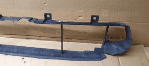 Wlot dolot kierownica powietrza dolna BMW M5 G30 F90 8073494 3