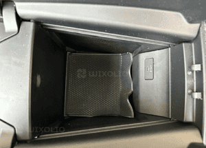 Tunel podłokietnik bmw X5 G05 3