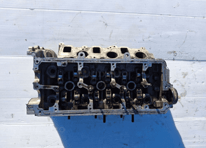 Audi A4 B8 A5 8T 2.7 tdi cgk głowica cylindrów prawa 1059354CR 1