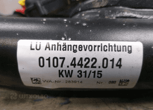 HAK HOLOWNICZY MERCEDES C KLASA W205 3