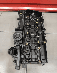 Bmw 3 F30 F31 F20 F21 N47 2.0D pokrywa zaworów głowicy oryginał bdb 3