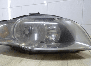 Audi A4 B7 lampa prawa przód 8E0941004AK anglik 4