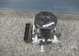 Pompa sterownik abs ford fiesta MK7 lift 1.0 ecoboost 2008-2017 3