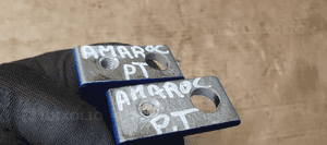 Zawias zawiasy drzwi prawy tył para VW Amarok 8K0831402D 8K0831402A 6