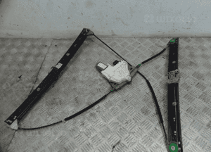 PODNOŚNIK SZYBY PRAWY PRZÓD AUDI Q7 4L 1