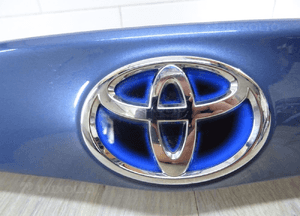 Auris ii 2 hb blenda listwa klapy 76811-02E50 8