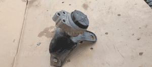 Łapa poduszka silnika Ford Focus MK1 1.6 98AB-6037-CD 3