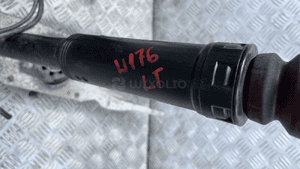 ZWROTNICA PIASTA LEWY TYL MERCEDES W176 ORG FV 4