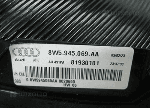 Audi A4 8W sedan lift nowa oryginalna lampa tylna lewa 4