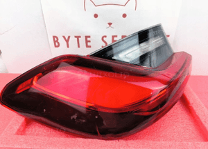 Bmw 3 G21 kombi 2019- lampa tył lewa led H3744275708 744275708 2