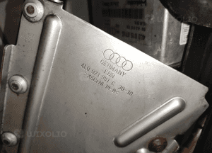 Audi Q7 4L lift webasto ogrzewanie postojowe dogrzewacz mocowanie rury oryg 14