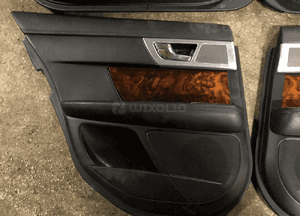 Boczki drzwi komplet czarne Jaguar XF X250 3