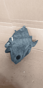 Obudowa filtra powietrza Audi A6 C5 2.5 TDI 4B0133835L 2