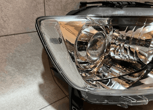 Jeep compass i lift lampa prawa oryginał uk igła 3