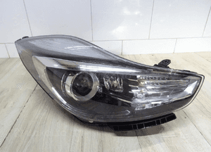 Hyundai IX20 lampa prawa przód przednia soczewka 1