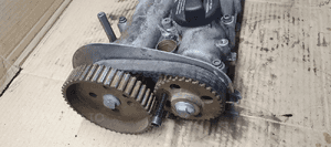 Pokrywa zaworów dekiel wałki rozrządu VW New Beetle 1.4 16V 036103475AQ 3