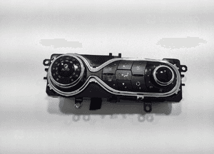 PANEL NAWIEWU KLIMATYZACJI RENAULT CLIO IV 2013-2016 EUROPA 2