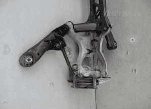 ZAWIESZENIE TYŁ LEWE ZWROTNICA AUDI A4 B8 A5 8T 1