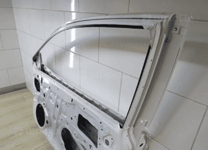 DRZWI prawy przód przednie   TOYOTA CAMRY VIII 8 18- LLU 9