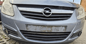 Opel Corsa D zderzak przód przedni grill Z163 1