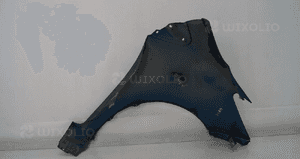 Błotnik przedni lewy toyota yaris ii lift 8T7 2010 10