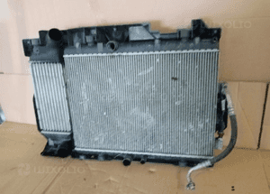 Pas przedni komplet chłodnice wentylator Citroen C5 Peugeot 407 2.0 HDI 136 km 6