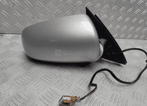 Lusterko prawe audi A4 B6 5 pin LY7W 1