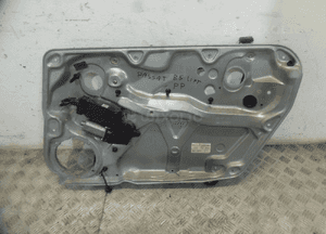 Podnośnik szyb prawy przód vw passat B5 lift 03R 1