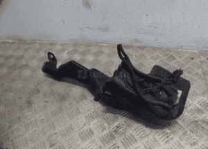 OPEL ASTRA H III ZBIORNICZEK SPRYSKIWACZY 2