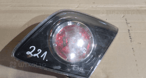 Lampa prawa tył tylna w klape mazda 3 bk 1