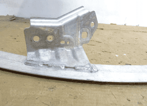 Tesla 3 dolna belka zderzaka 1084894-00-B 4