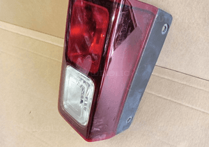 Lampa lewa tylna lewy tył trafic 3 iii vivaro 2 ii b 2014- 2