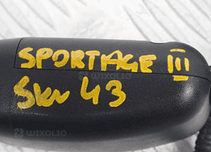Klamra pas bezpieczeństwa kia sportage iii lewa / środkowa 3