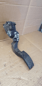 Pedał gazu potencjometr Audi A4 B6 1.6 8EI721523A 8E1721523A 2