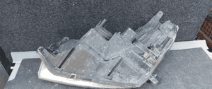 Przod przednia lampa  opel astra h 5