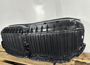 Kierownica powietrza zaluzja bmw 7 G11 G12 lci lift 8080988 cala orginalna 2