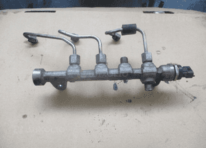 Listwa wtryskowa opel 2.0 cdti 0445214221 1