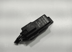 PRZEKAŹNIK ŚWIEC ŻAROWYCH CHEVROLET CRUZE 2.0 VCDI 96440063 0281003041 08- 2