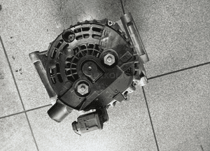 alternator w 211 2.7 cdi 2