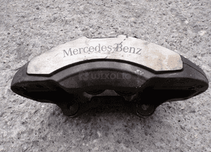 Zacisk przedni prawy brembo mercedes w 206 c klasa 20D1810800 3