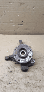 Zwrotnica prawy przód przednia prawa Renault Clio III 1