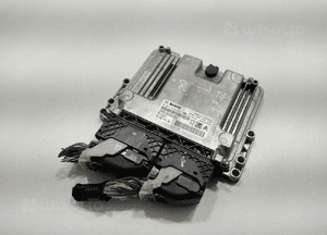 Komputer sterownik silnika peugeot 208 1.2 thp 9842944180 0261S102VU 19-24 2