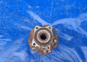 TOYOTA RAV4 06-12 piasta łożysko tył tylne 2