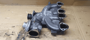 Kolektor ssący zawór EGR VW Passat B6 1.9 TDI 038129637D 03G129713C 5