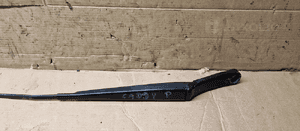 Ramie wycieraczki prawy przód VW Caddy III 2K1955410 2