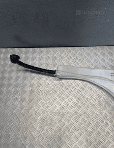 BMW X3 F25 X4 F26 ZBIORNICZEK PŁYNU SPRYSKIWACZY 7341926 2