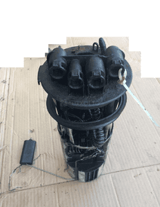 POMPA PALIWA W BAK LAND ROVER Defender 2.5 Td5 1
